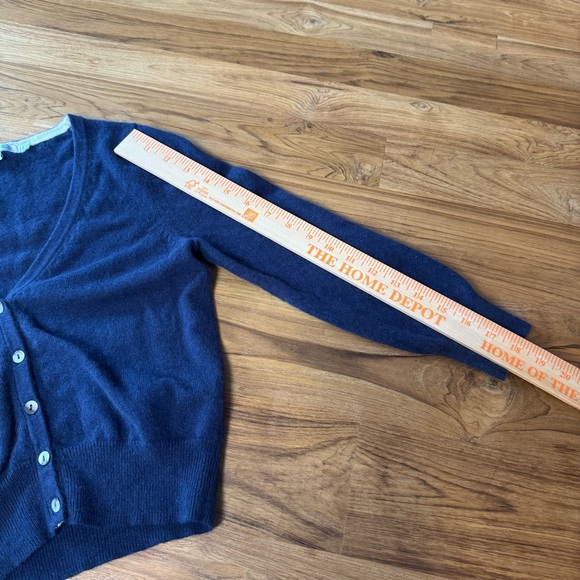 Boden Cashmere Cardigan Sweater Women’s 4 Dark Blue Button Up Long Sleeve - Picture 9 of 10